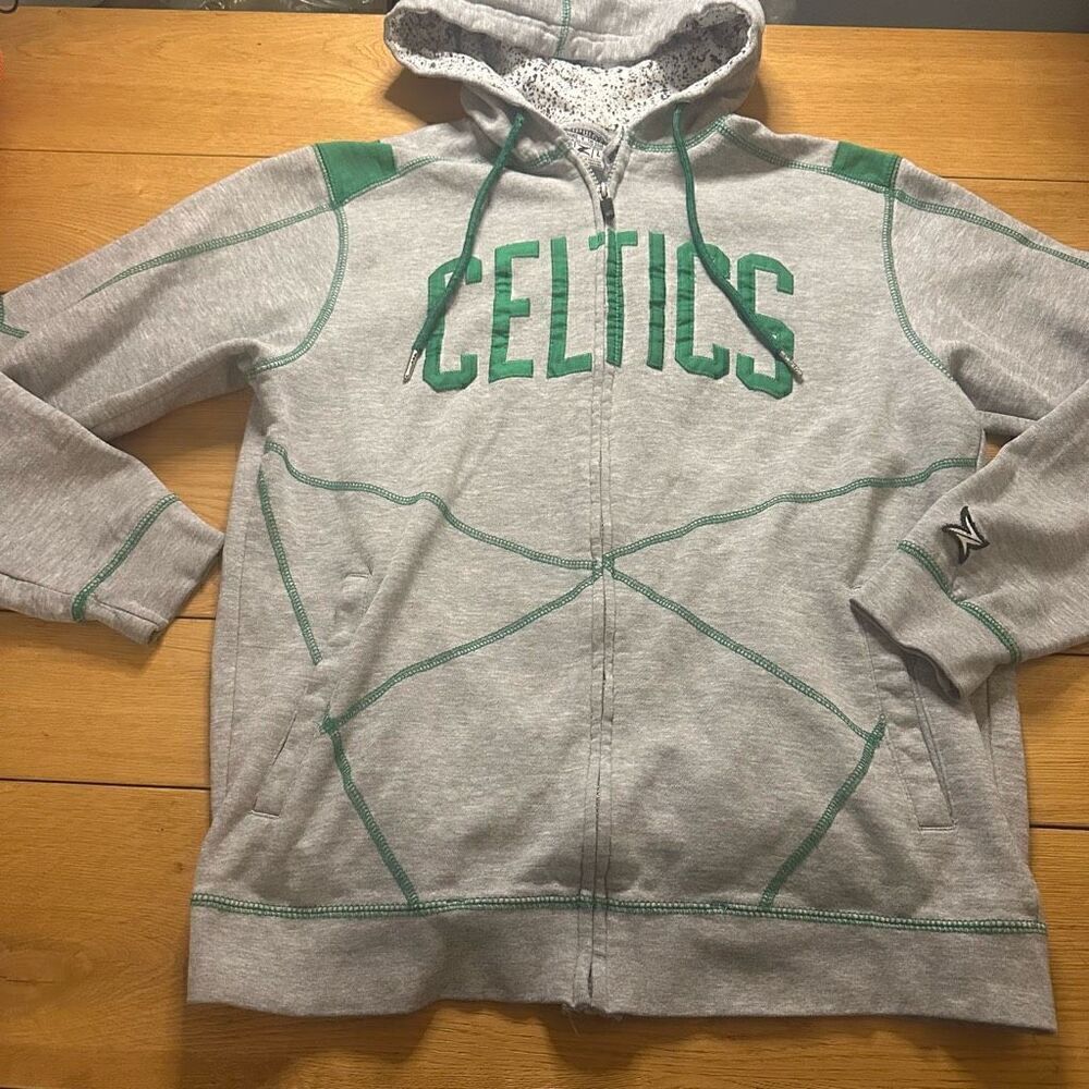 Vintage Y2K Celtics zipway change “n” the game l zip up hoodie